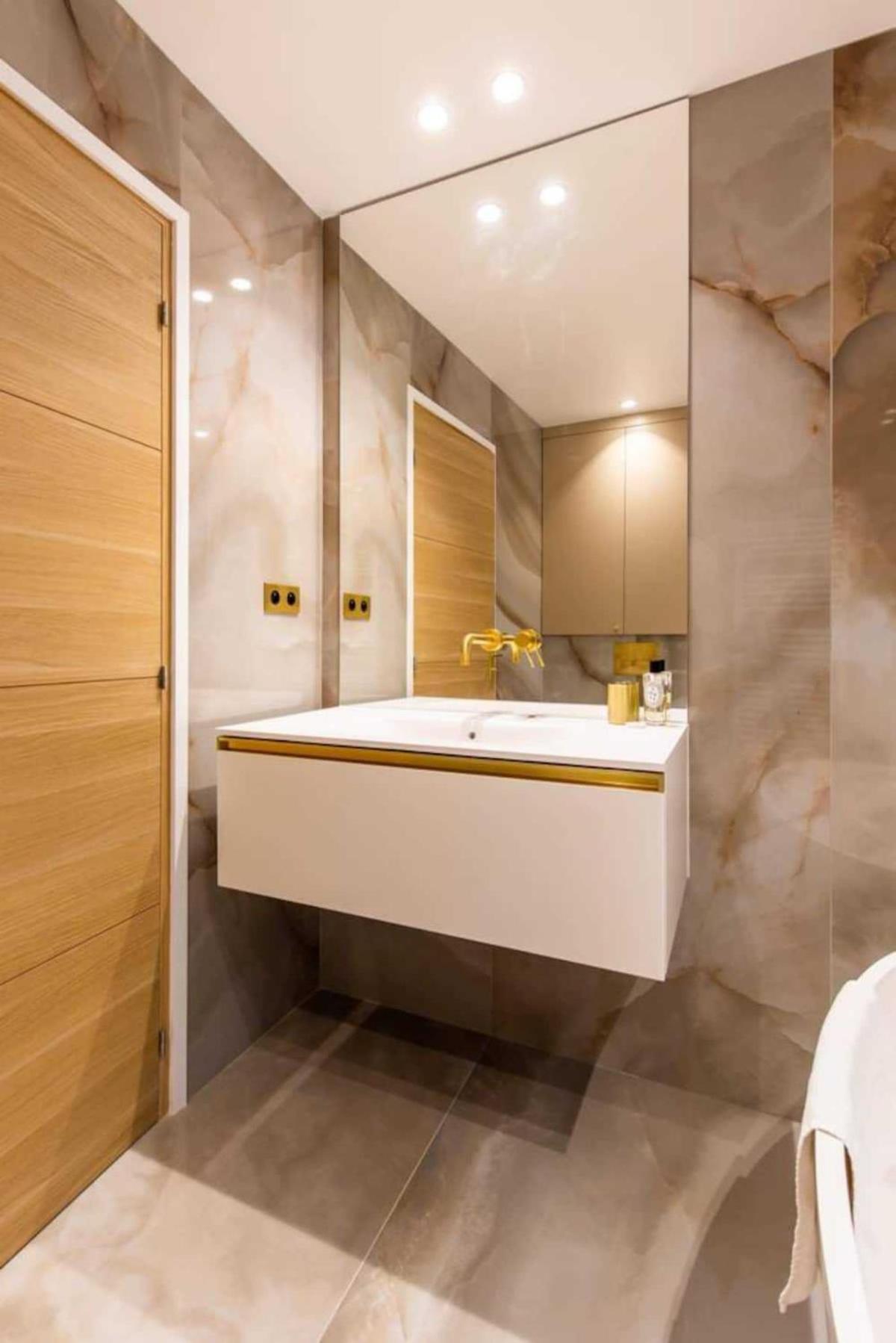 Ferienwohnung Newly Rebuilt By Architect - Center Of Paris Exterior foto